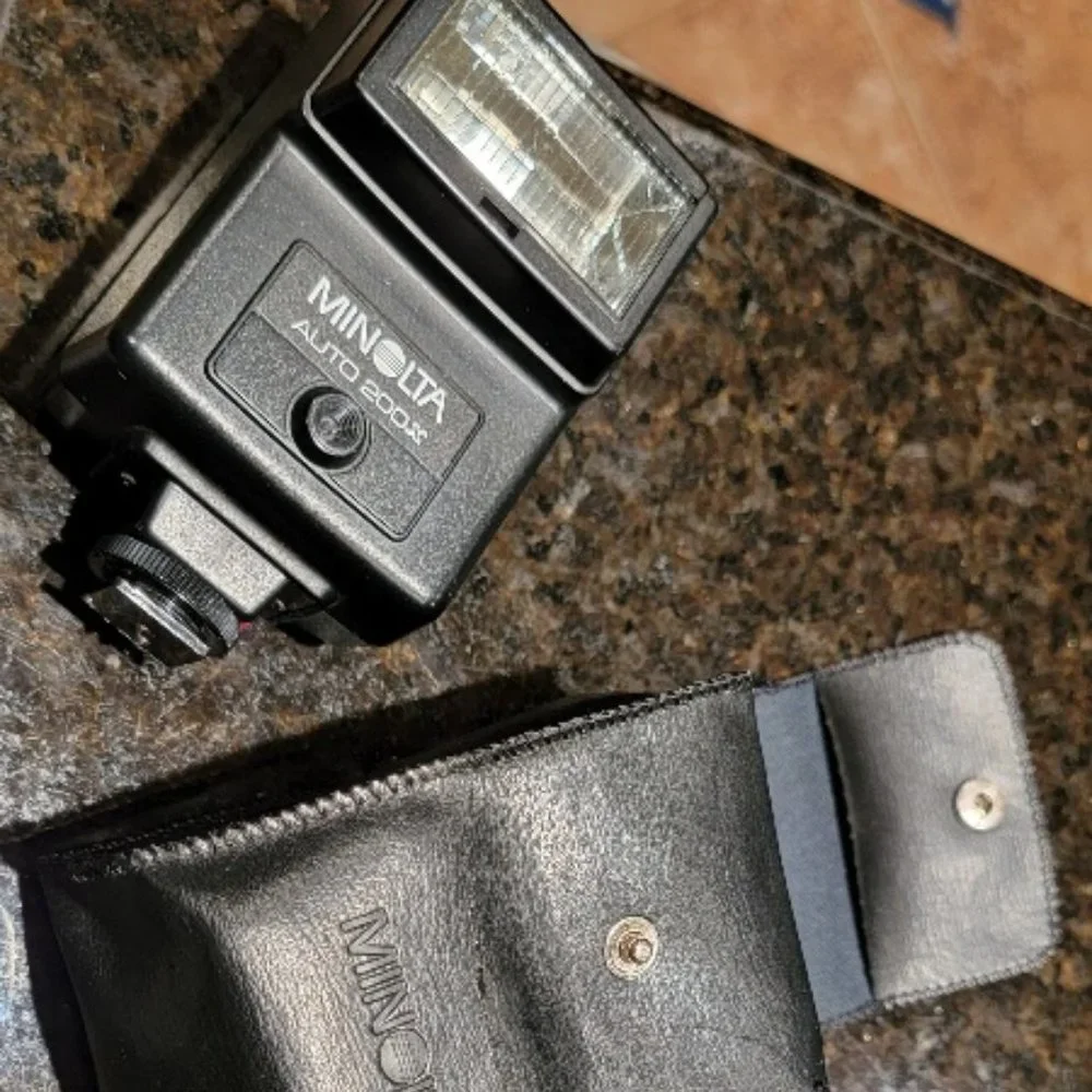 Minolta Auto 200X Flash